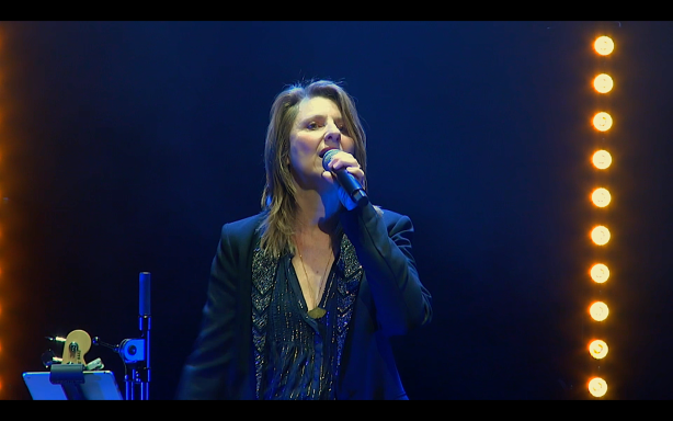 Sonia CERRE SONIA CHANTE SUR SCENE